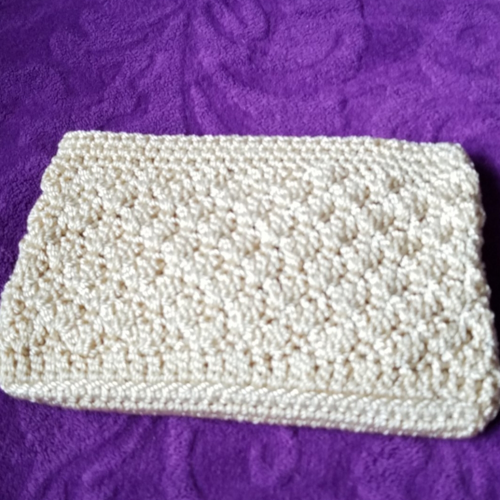 Fully lined cosmetic bag
